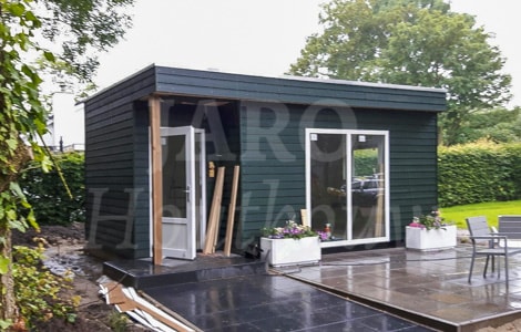 Houten mantelzorgunit prefab bouwen door Jaro Houtbouw